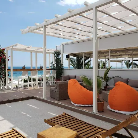 Aphrodite Hotell 4*